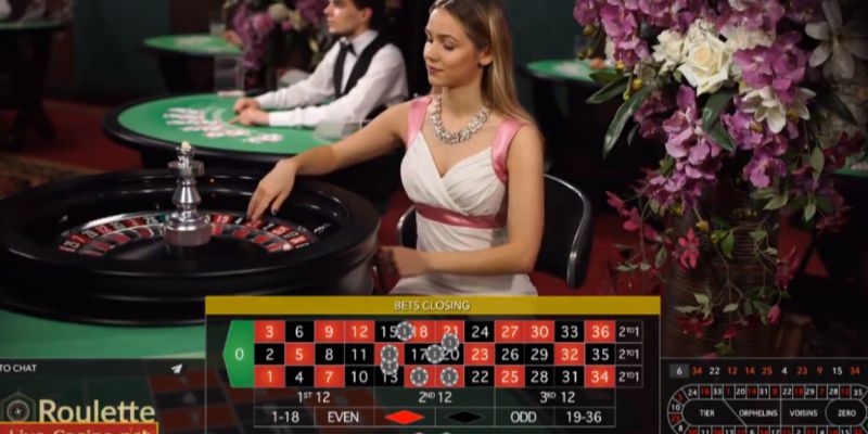 master-online-poker-Understanding